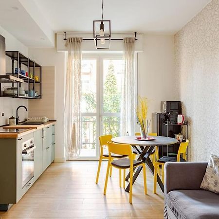 Bright & Modern 2 Min Metro 20Min Niguarda H Apartment Milan Exterior photo