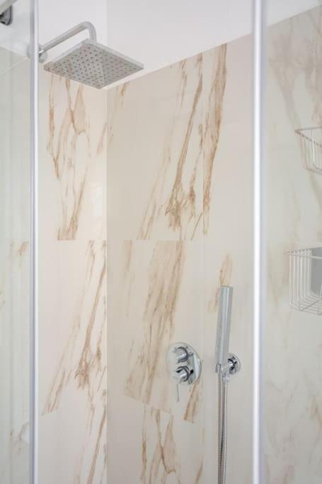 Bright & Modern 2 Min Metro 20Min Niguarda H Apartment Milan Exterior photo