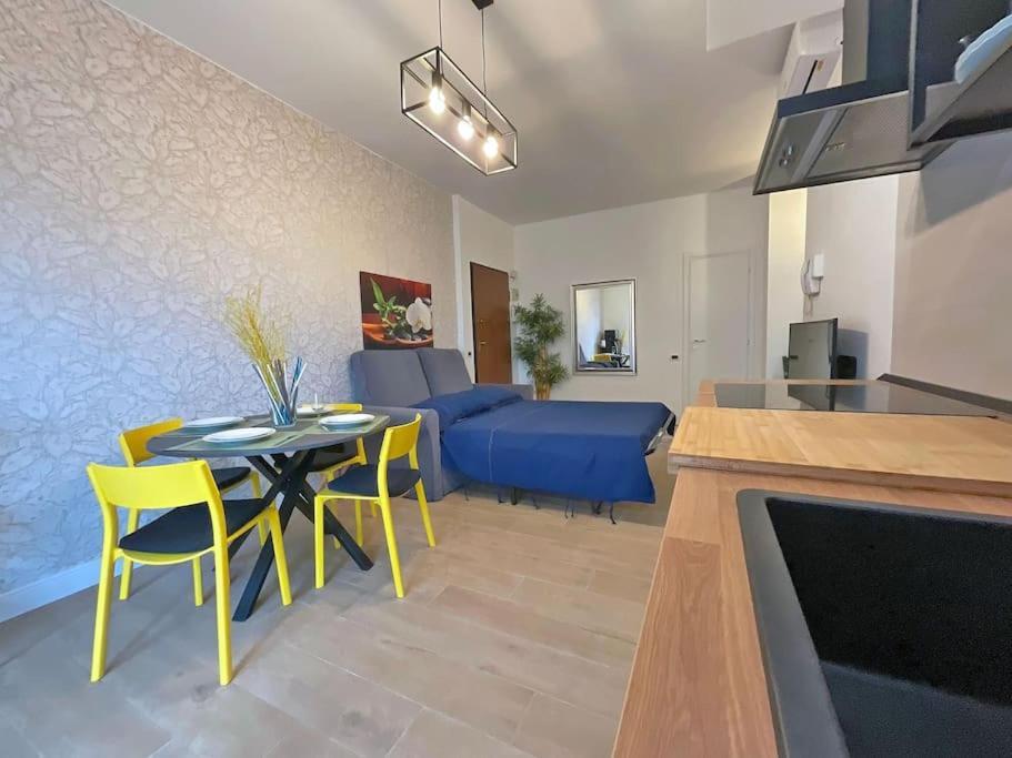 Bright & Modern 2 Min Metro 20Min Niguarda H Apartment Milan Exterior photo